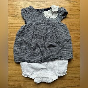 NWOT Janie and Jack romper 6-12 months